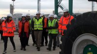 Ministro de Transportes visitó Puerto Central y conoció avances de su frente de atraque que permitirá duplicar la transferencia de contenedores de Puerto San Antonio y generará mil empleos.