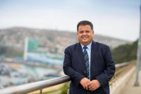 Concejal que postula a la reelección, Manuel Manzo advierte que proyecto portuario peruano podría poner en jaque economía de Chile