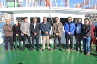 Ministro de Economía Nicolás Grau y Subsecretario de Pesca Julio Salas, visitaron Buque Científico Abate Molina