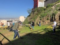 Vecinos inauguran renovadas terrazas para la comunidad de barrio puerto