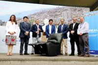 Foro Logístico de Valparaíso dona sillones al área de Pediatría del Hospital van Buren
