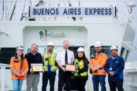 Viaje inaugural de MN Buenos Aires Express incluyó recalada en el terminal DP World de Puerto San Antonio