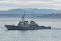 Ian Taylor agencia naves de la Armada de Estados Unidos en Valparaíso con servicios operacionales y logísticos