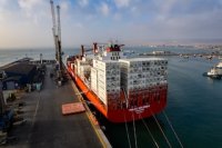 TPA logra récord de transferencia de carga con destino a Perú desde un buque