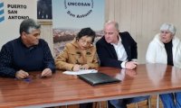 Dirigentes de la Unión Comunal de Juntas de Vecinos valoran acuerdo firmado con Puerto San Antonio