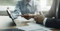 Confianza empresarial en Valparaíso se mantiene en nivel levemente pesimista