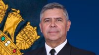 Vicealmirante Fernando Cabrera Salazar designado nuevo Comandante en Jefe de la Armada