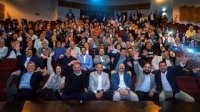 San Antonio Terminal Internacional homenajeó a 74 ex trabajadores portuarios San Antonio Terminal Internacional homenajeó a 74 ex trabajadores portuarios