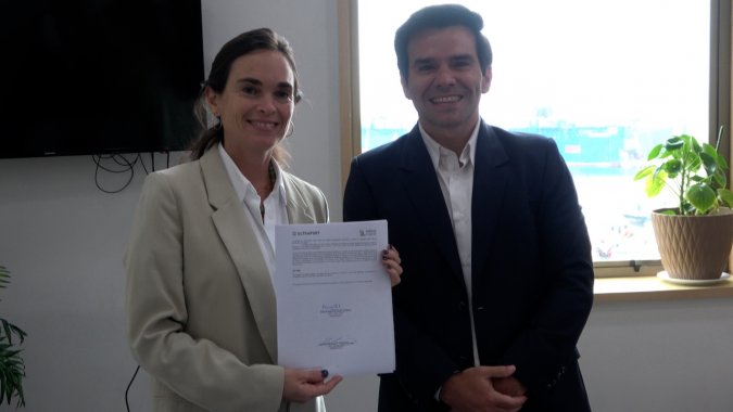 Ultraport y Simón de Cirene, impulsan programa integral para fortalecer a 14 proveedores locales de Arica y Valparaíso.