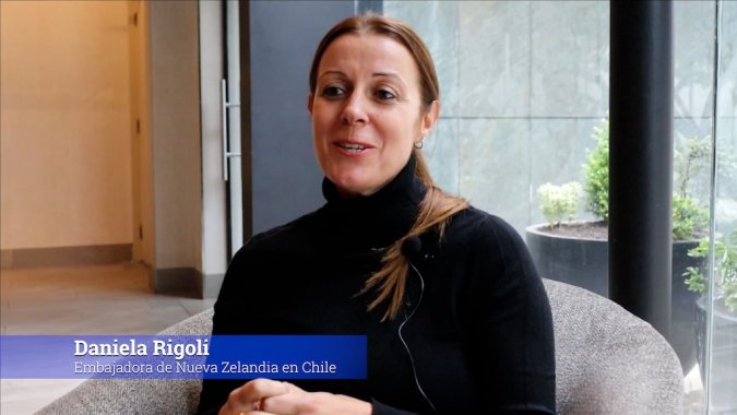 La visión antártica de la embajadora de Nueva Zelandia en Chile Daniela Rigoli.