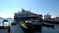 Crucero de expedición de lujo SH Vega fue el deleite de los turistas que visitan Valparaíso. Crucero de expedición de lujo SH Vega fue el deleite de los turistas que visitan Valparaíso.