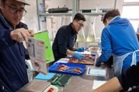 IFOP Talcahuano realiza taller práctico de identificación de especies a alumnos del liceo Pencopolitano
